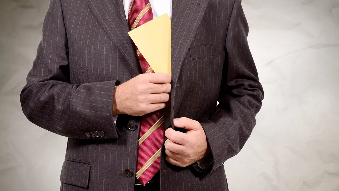 Самые высокие коррупционные риски в ВКО — в строительстве и сельском хозяйстве