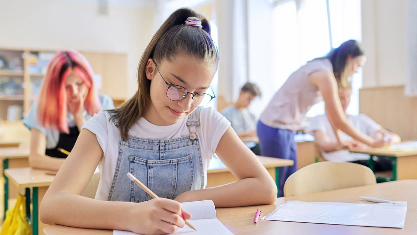 116 городских и 99 сельских школ подключены к центру оперативного управления в ВКО