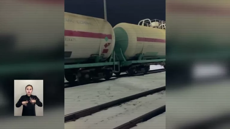 В Актюбинской области преступная группа похитила 12 вагонов социального газа