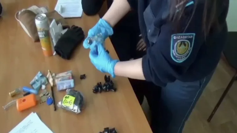 В январе полицейские ВКО выявили 25 правонарушений, связанных с наркотиками