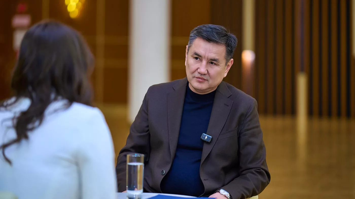 Аким ВКО: «Руководитель управления пассажирского транспорта и автомобильных дорог был уволен до возбуждения уголовного дела»
