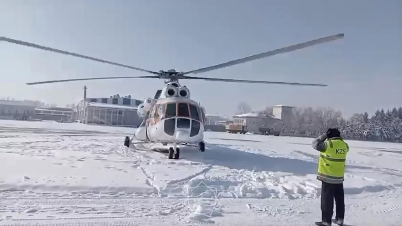 Беременную женщину экстренно на вертолете доставили из Акжара в Усть-Каменогорск